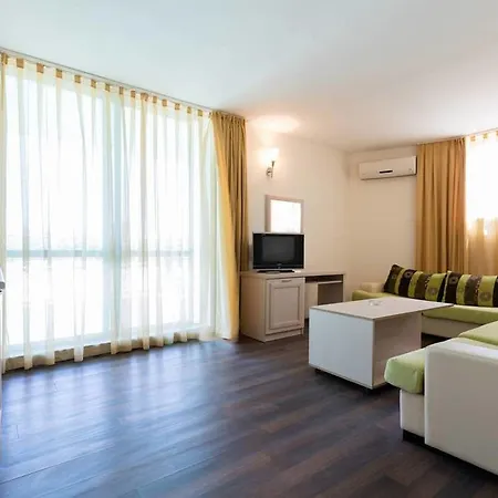 ❤ 1 Bedroom W Kitchen&big Terrace ❤xm❤ *