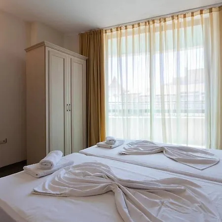 ❤ 1 Bedroom W Kitchen&big Terrace ❤xm❤ *